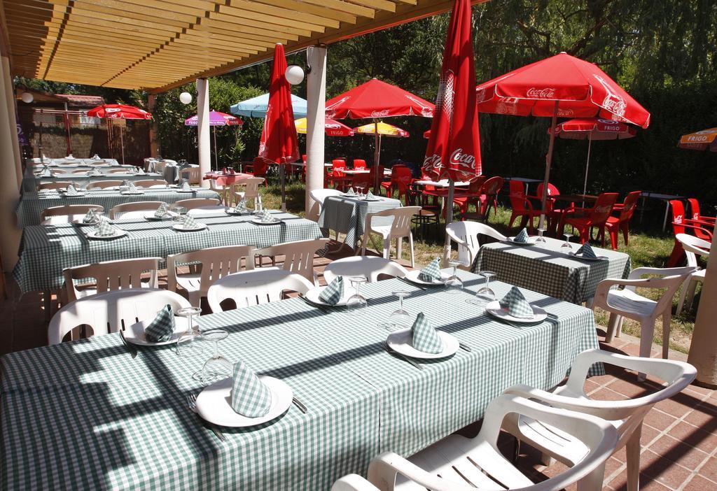 Camping Fuentes Blancas Burgo Eksteriør bilde